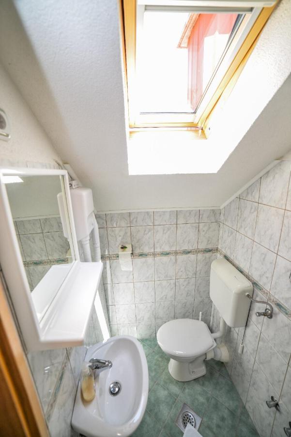 جيزيرسي Sixteen Lakes Guest House 2 المظهر الخارجي الصورة